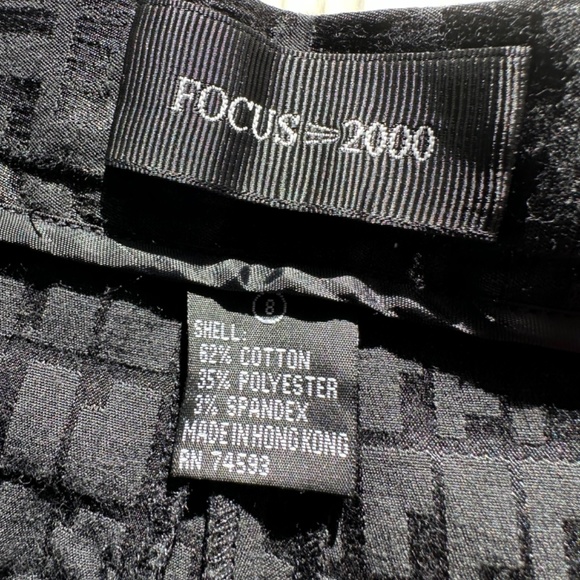 Gorgeous black on black print design dress pants - Excellent Condition!! - Picture 4 of 8